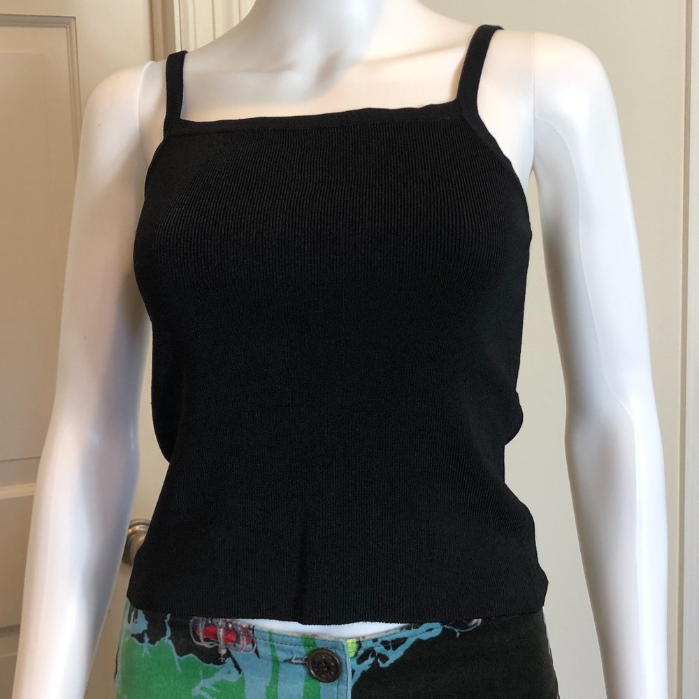 Basic knit vintage BCBG top